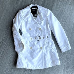 Coach Woman’s White Trench Coat SZ XS